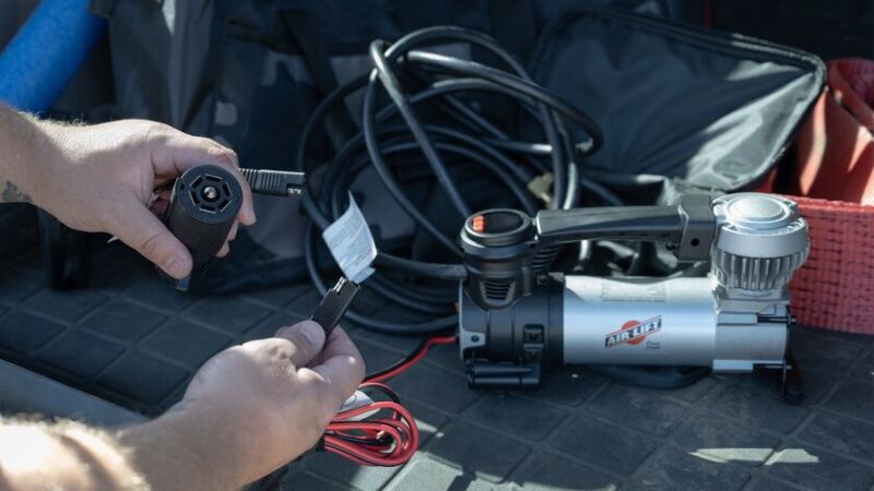 Air Lift 7-Way Adapter